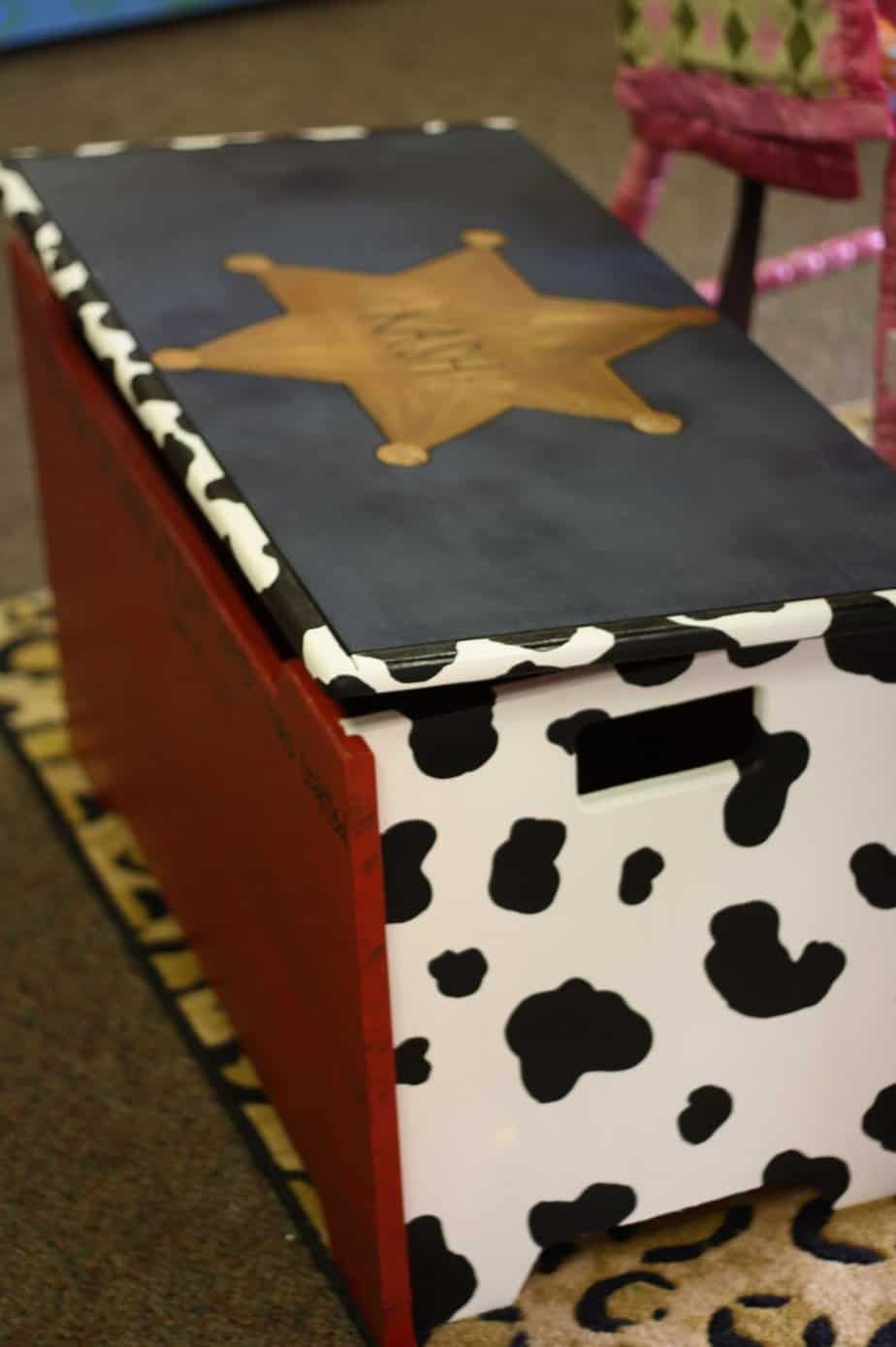 DIY Woody Sheriff Toy Box